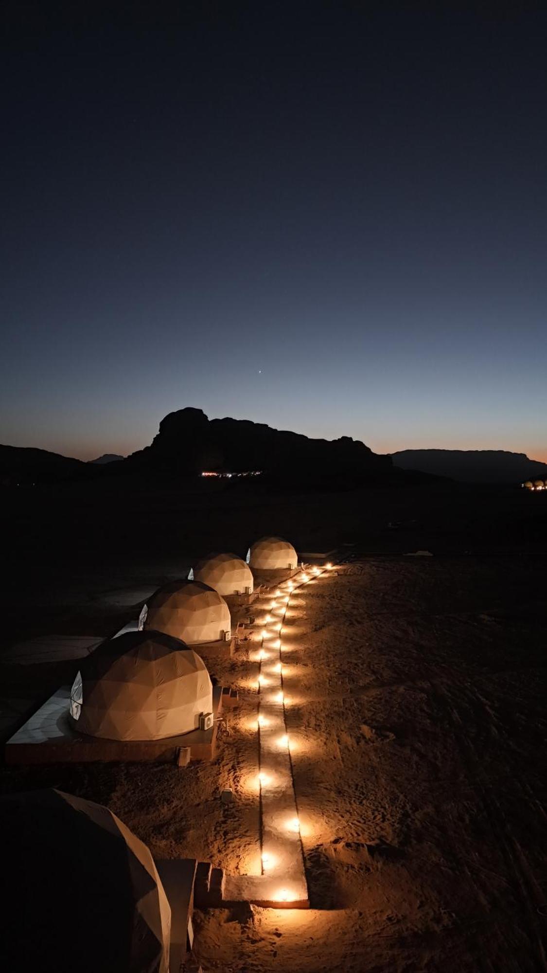 Rum Crystal Luxury Camp Wadi Rum Exteriör bild