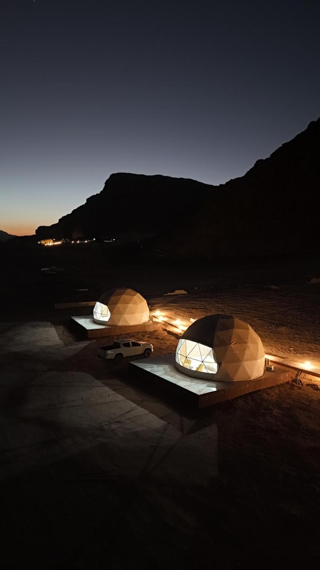 Rum Crystal Luxury Camp Wadi Rum Exteriör bild